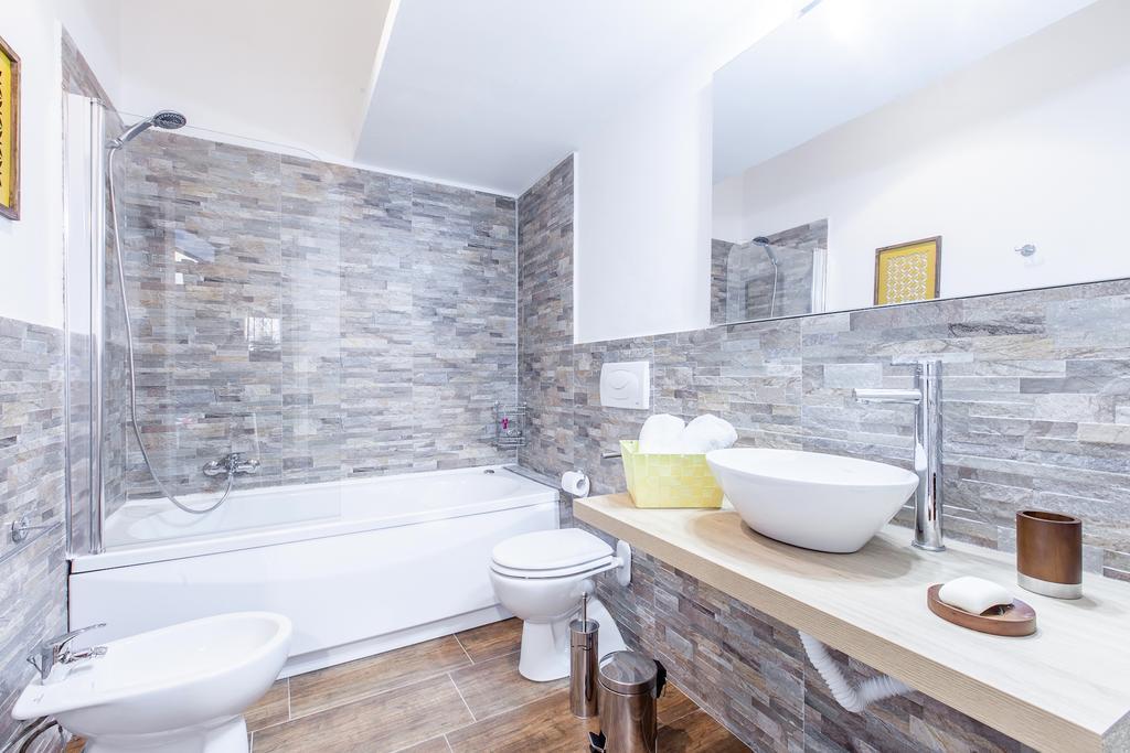 Del Falco Boutique Rooms San Pietro Rome Luaran gambar